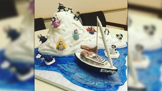 Kue Tart Penguin Imut-imut untuk Meghan Trainor