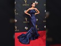 Gaun Memikat Emily Ratajkowski di Karpet Merah Emmy