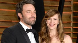 Ben Affleck Diantar Mantan Istri Cek ke Pusat Rehabilitasi