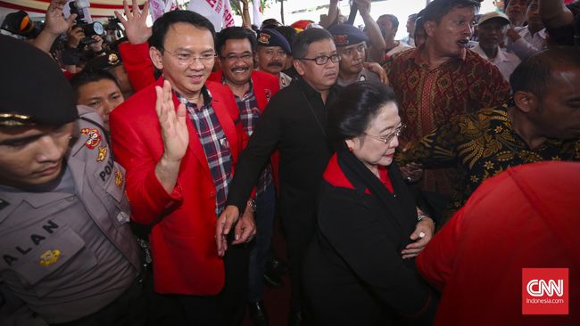 Ahok Undur Diri Bicara Politik Pilkada Jakarta
