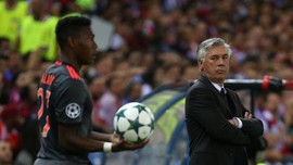 Ancelotti Hadapi Tantangan Bawa Napoli Juara Serie A