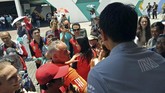 Banyaknya penggemar Rio Haryanto di GP Malaysia bisa menjadi modal berharga bagi manajemen pebalap 23 tahun itu untuk mendapatkan sponsor musim depan. (Cep Goldia/Media Relations Rio Haryanto)