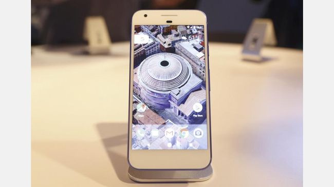 Google Pixel Diprediksi Bisa 'Bunuh' iPhone 7