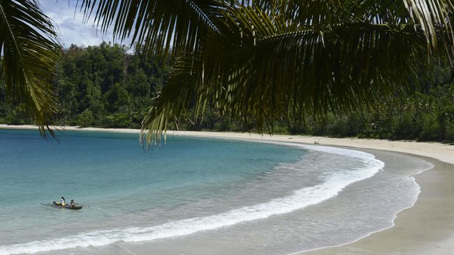 Ragam Atraksi Wisata di Pantai Bido