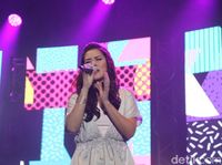 Raisa Handmade Tour 2016 Sukses Bikin Baper Mojang Bandung Raisa Handmade Tour 2016 Sukses Bikin Baper Mojang Bandung