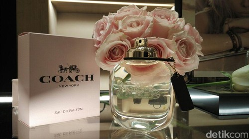coach rilis parfum dengan sentuhan aroma kulit coach rilis parfum dengan sentuhan aroma kulit