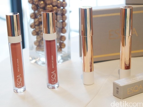 Brand Lokal ESQA Rilis Lipstik Matte Warna Coklat Coral Brand Lokal ESQA Rilis Lipstik Matte Warna Coklat Coral
