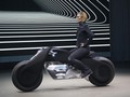 Sangat Aman, Tak Perlu Helm Saat Kendarai BMW Vision Next 100