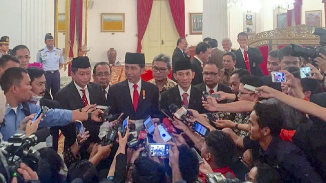 Jokowi Terbitkan Dua Keppres untuk Duetkan Jonan dan Arcandra