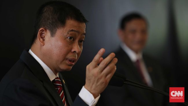 Jonan Ubah <i>Feed In Tariff</i> Pembangkit Energi Terbarukan