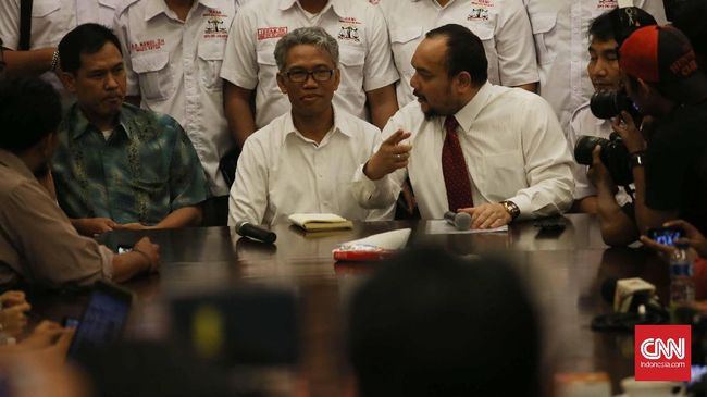 Buni Yani Tersangka, Twitter 'Membara'