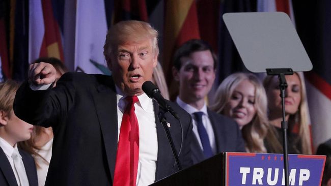 'Inaugurasi Tandingan' Anti-Trump Lebih Kaya Bintang