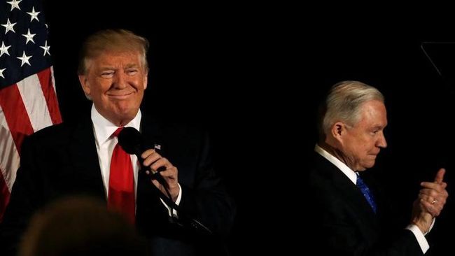 Industri Otomotif AS Desak Donald Trump Ubah Aturan Emisi Gas