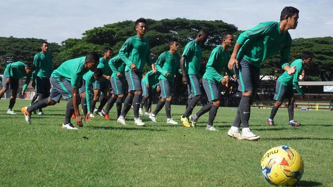 Budi Sudarsono Gembira Timnas Indonesia Diisi Pemain Muda