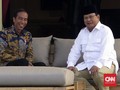 Tawa Jokowi Tanggapi Prabowo dan Indonesia Bubar 2030