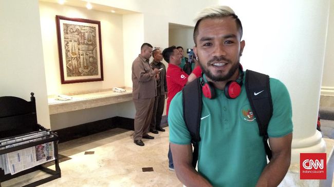 Kisah Zulham Ditegur Riedl Lantaran Tukang Cukur