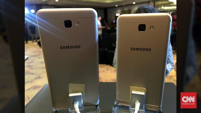 Galaxy J7 Dan J5 Prime Duo Ponsel Samsung Jelang Akhir Tahun