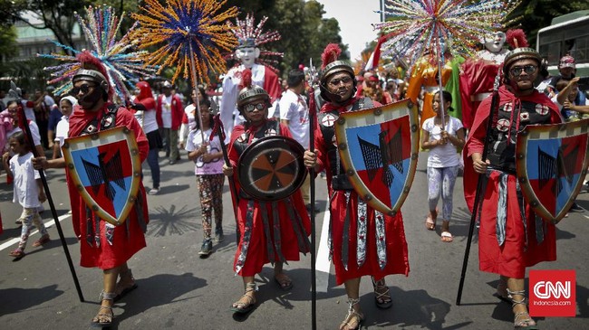 Parade Bhinneka  Tunggal  Ika  Membara di Jakarta