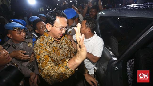Penyidik Bareskrim Limpahkan Berkas Perkara Ahok ke Kejagung