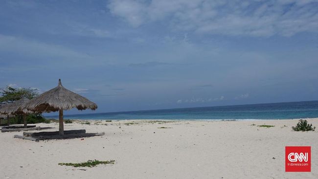 Pantai Carita dan Anyer Lokasi Favorit Libur Akhir Tahun