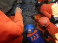Tertimbun Galian 12 Jam, Pekerja Gorong-gorong Meregang Nyawa