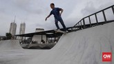 Skate park di sini menempati area seluas 2.000 meter persegi. Sudah pasti sebentar lagi kawasan ini akan diramaikan oleh banyak kegiatan khas anak muda. (CNN Indonesia/Safir Makki)