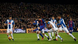 Messi Tutup Tahun dengan Dua Rekor Gol