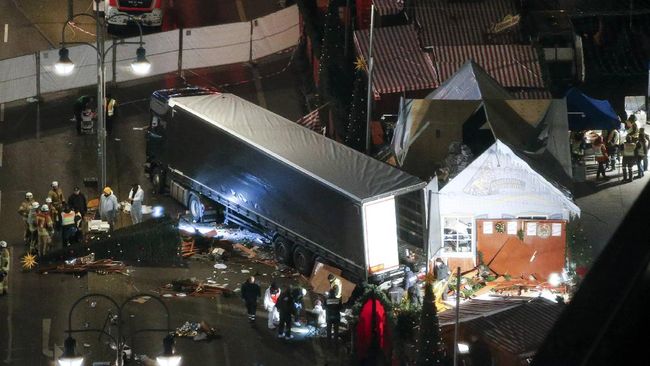 Truk yang Menabrak Pasar Natal di Berlin Kemungkinan Dibajak