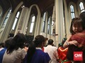 Ketika Misa dan Buka Puasa Berbaur di Gereja Katedral