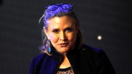 Carrie Fisher Menyesal Ungkap Skandal dengan Harrison Ford