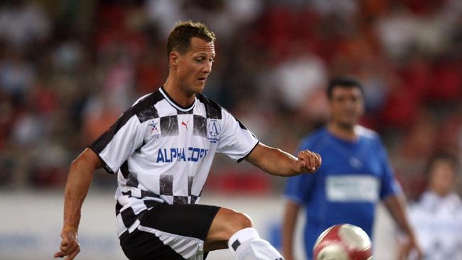 Sepak Bola, 'Cinta' Kedua Michael Schumacher
