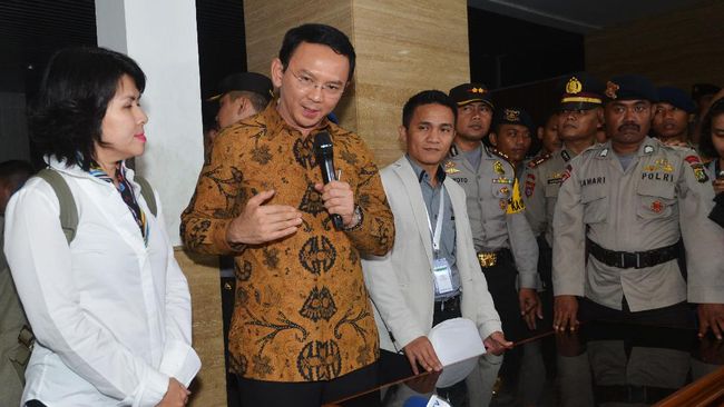 Pemuda Muhammadiyah Laporkan Ahok Setelah Menonton Video