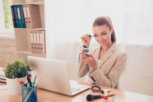 Tips Buka Bisnis Kecantikan Agar Sukses dan Bertahan Lama Tips Buka Bisnis Kecantikan Agar Sukses dan Bertahan Lama