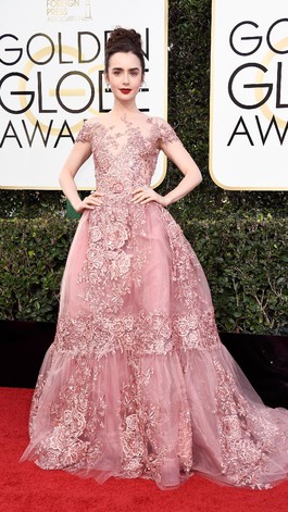 10 Selebriti dengan Gaun Terbaik di Golden Globes 2017 10 Selebriti dengan Gaun Terbaik di Golden Globes 2017