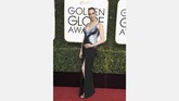 Hamil bukan berarti halangan untuk tampil seksi. Aktrsi Gal Gadot membuktikannya dengan gaun seksi bertali spagheti dan dominasi sekuin. Gaun ini merupakan rancangan dari Mugler. (Frazer Harrison/Getty Images/AFP)