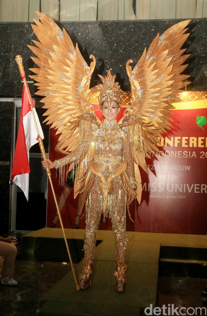  Kostum Garuda Kezia Warouw Disambut Meriah di Preliminary 