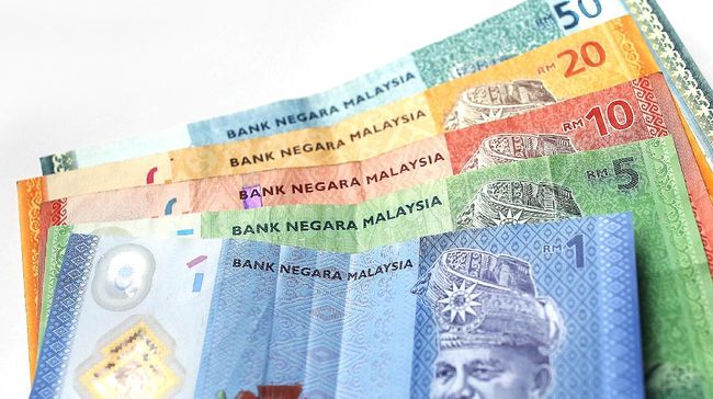 Warga Dusun Tembawang Masih Gunakan Ringgit Malaysia