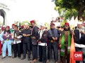 Jawara 'Maen Pukulan' Betawi Ikut Kawal Rizieq Bersama FPI