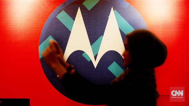 Motorola Desain Ulang Ponsel Lipat RAZR, Dibanderol Rp21 Juta