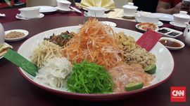 Mencari Keberkahan dari Sepiring Yu Sheng