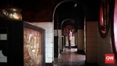 China Benteng kaya akan akulturasi kebudayaan, agama yang banyak dianut adalah Kong Hu Cu, Buddha dan Tao. Di antara begitu banyak ritual dan upacara yang dilakukan, etnis Tionghoa di Pasar Lama, Tangerang, kini sudah banyak campuran dari masyarakat dari luar daerah. (CNN Indonesia/Andry Novelino)