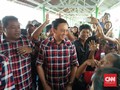 Bunga dan Orkes Betawi untuk Ahok dari Pulau Pramuka