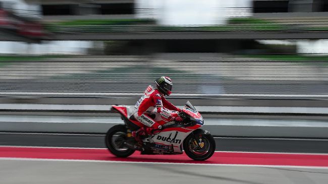 Lorenzo: Rossi Juga Sulit Taklukkan Ducati