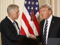 Trump Pilih Tokoh Konservatif sebagai Hakim Agung