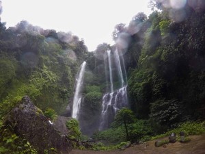 Air Terjun Sekumpul: Lokasi, Daya Tarik, Aktivitas, dan Tips Berkunjung