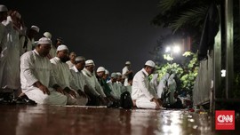 Imam Masjid di Sidoarjo Dianiaya Saat Pimpin Salat Magrib