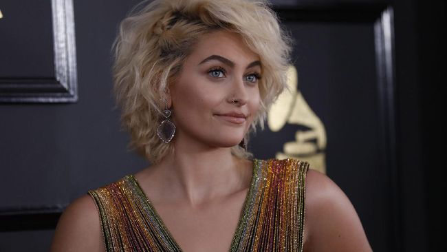 Paris Jackson Adu Akting dengan Charlize Theron di Debut Film