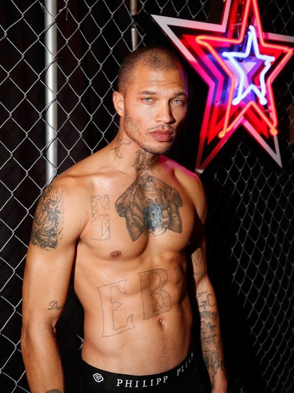 Mantan Napi Tampan Ini Jadi Model di New York Fashion Week Mantan Napi Tampan Ini Jadi Model di New York Fashion Week