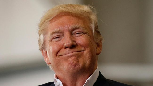 Trump Ingin Tembok Perbatasan Meksiko Tetap Dilanjutkan