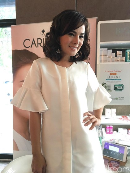 Ditanya Soal Sedot Lemak Agar Tubuh Langsing, Ini Jawaban Astrid Tiar Ditanya Soal Sedot Lemak Agar Tubuh Langsing, Ini Jawaban Astrid Tiar
